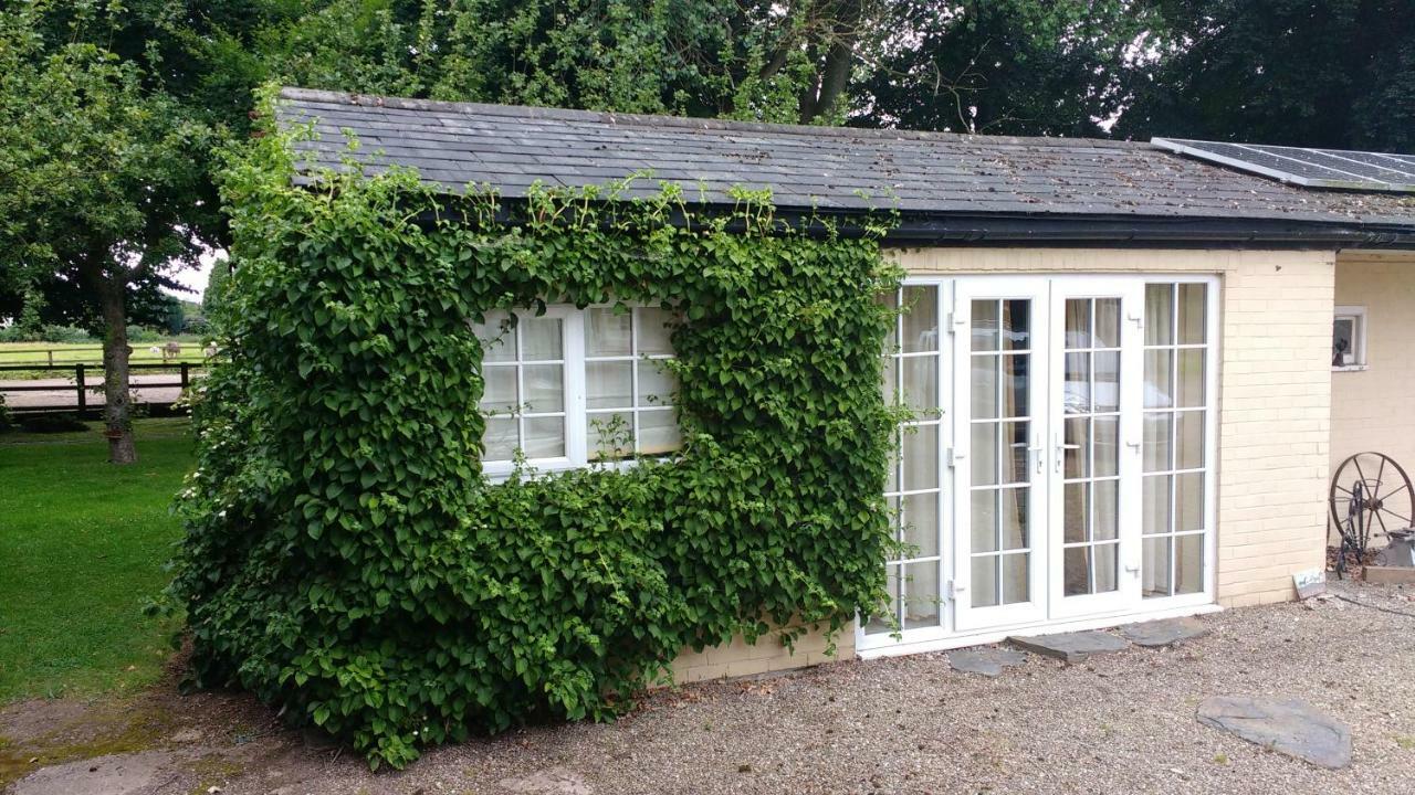 Beech Hill B&B Weaverham ภายนอก รูปภาพ